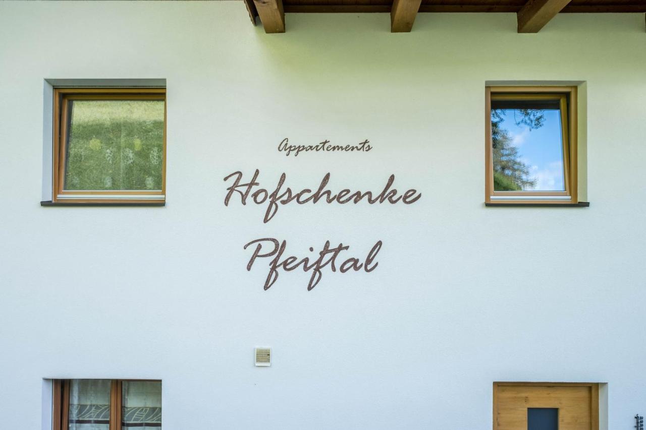 Hofschenke Pfeiftal - Almenrausch Lägenhet San Martino In Passiria  Exteriör bild